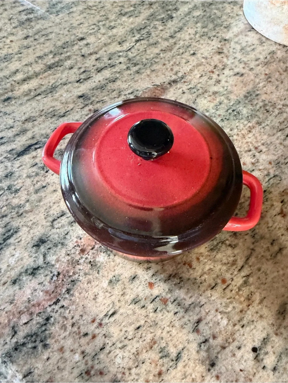 Swiss Quality Cookware Mini Red & Brown Cast Iron Mini Casserole Dish with Lid